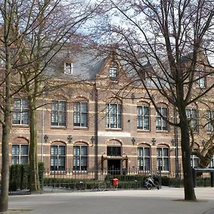 Hotel The College Amsterdam, Autograph Collection ****