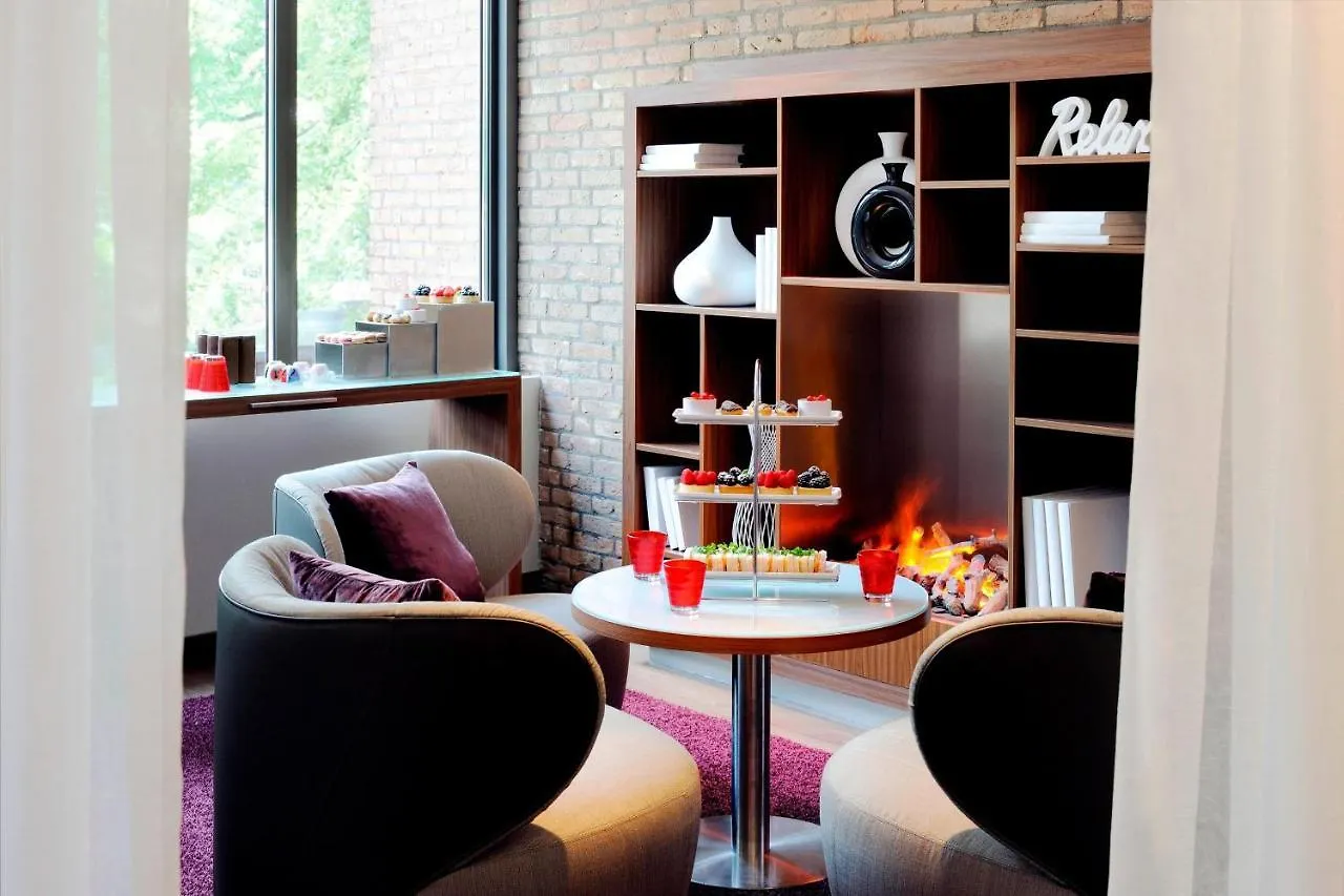 *****  Amsterdam Marriott Hotel Nizozemsko