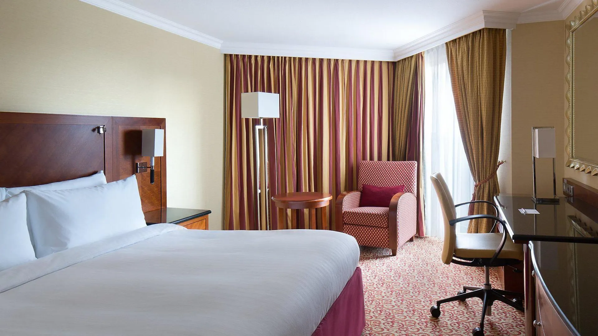 *****  Amsterdam Marriott Hotel Nizozemsko